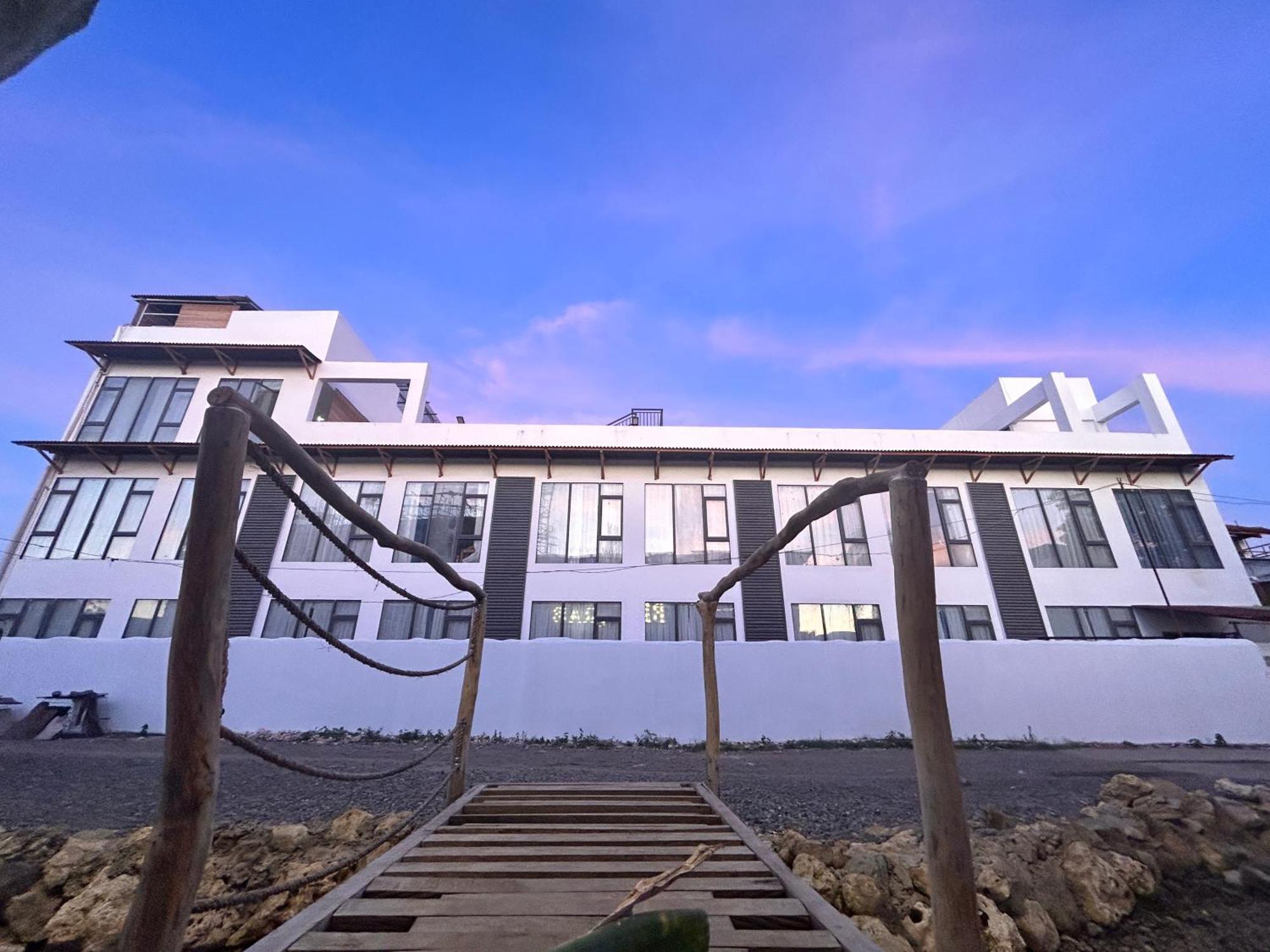 Fun Hotel Панглао Екстериор снимка